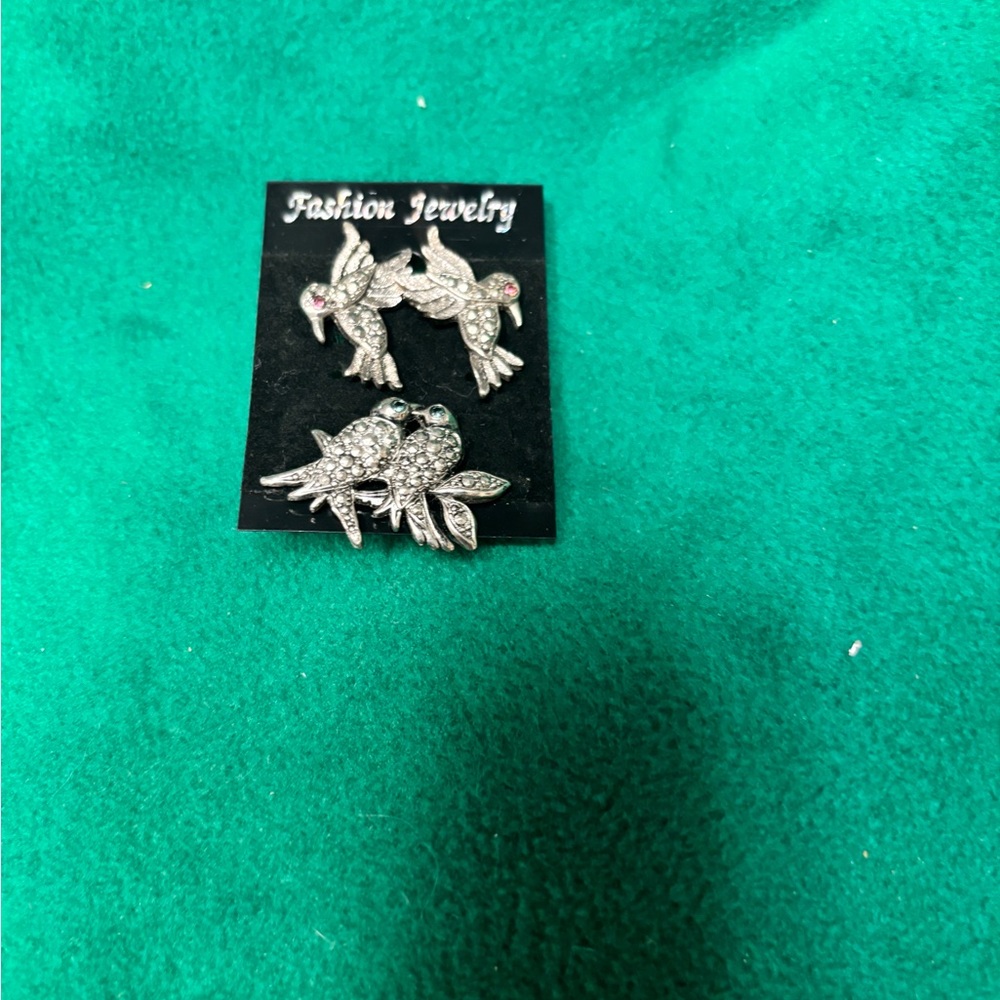 Chic Silver Bird Earrings